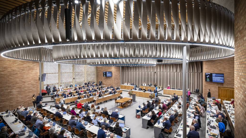 Wie viel darfs denn sein? Der Kantonsrat bestimmt in der kommenden Budgetdebatte den Steuerfuss. (Archiv)