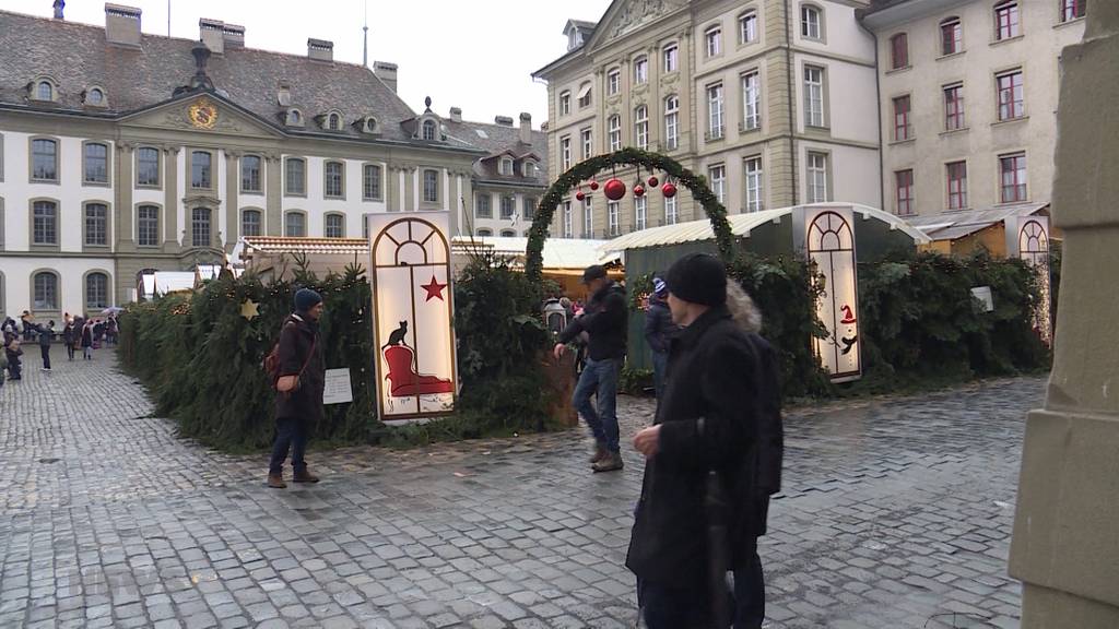 Sonntagsverkauf in der Altstadt: Weihnachtszeit ist Shoppingzeit