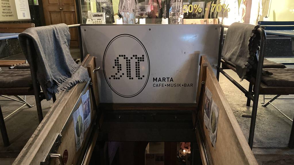 Im Café Marta finden regelmässig Pub Quizze statt.