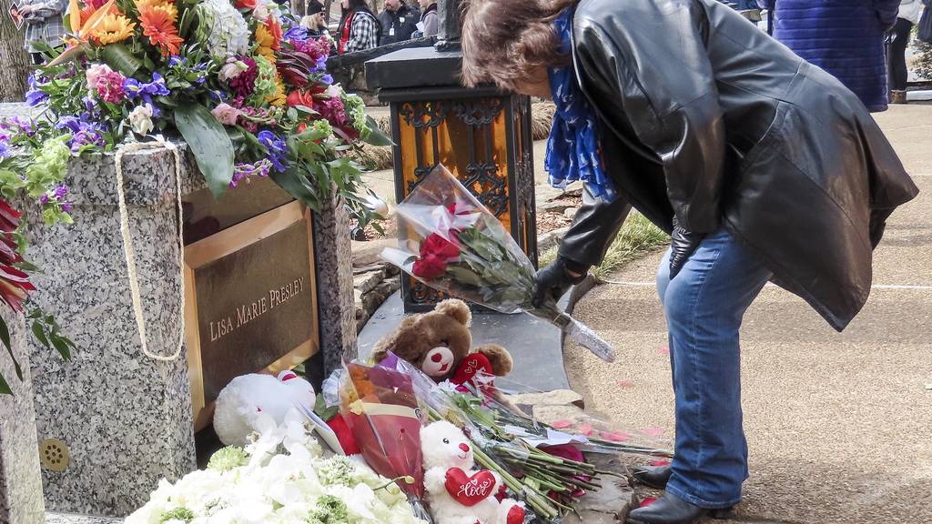 Lisa Marie Presley auf Familienanwesen Graceland beigesetzt