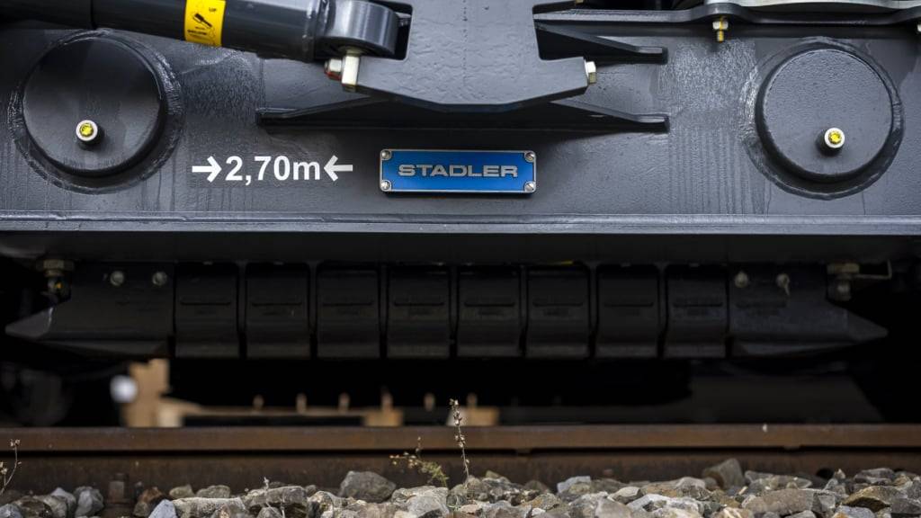 Der Zugbauer Stadler hat einen Grossauftrag aus Deutschland erhalten. Die Kölner Verkehrs-Betriebe bestellen 132 Hochflur-Stadtbahnen für das Bahnnetz der Stadt. Der Auftrag hat ein Volumen von knapp 700 Millionen Euro.(Archivbild)
