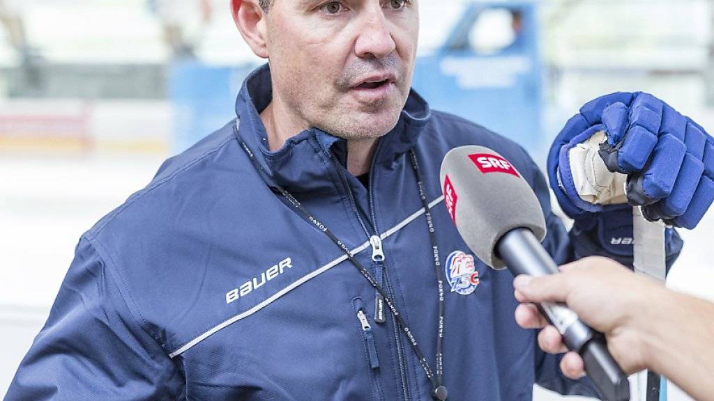 ZSC-Coach Serge Aubin entgeht der Cupblamage gegen Bülach und damit den darauf folgenden kritischen Journalistenfragen nur knapp