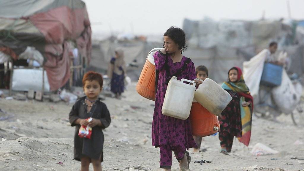 Afghanische Hunger- und Kriegsflüchtlinge in Pakistan (bis Ende 2019 noch ein Deza-Schwerpunktland).