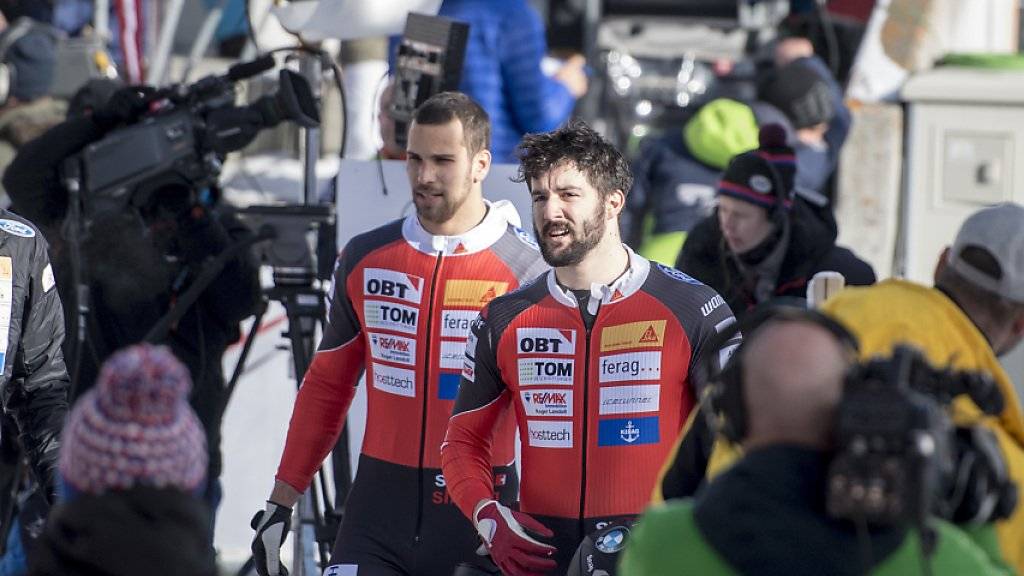 Plötzlich im Rummel des Weltcups: Bob-Pilot Michael Vogt (re.) und sein Anschieber Sandro Michel in St. Moritz
