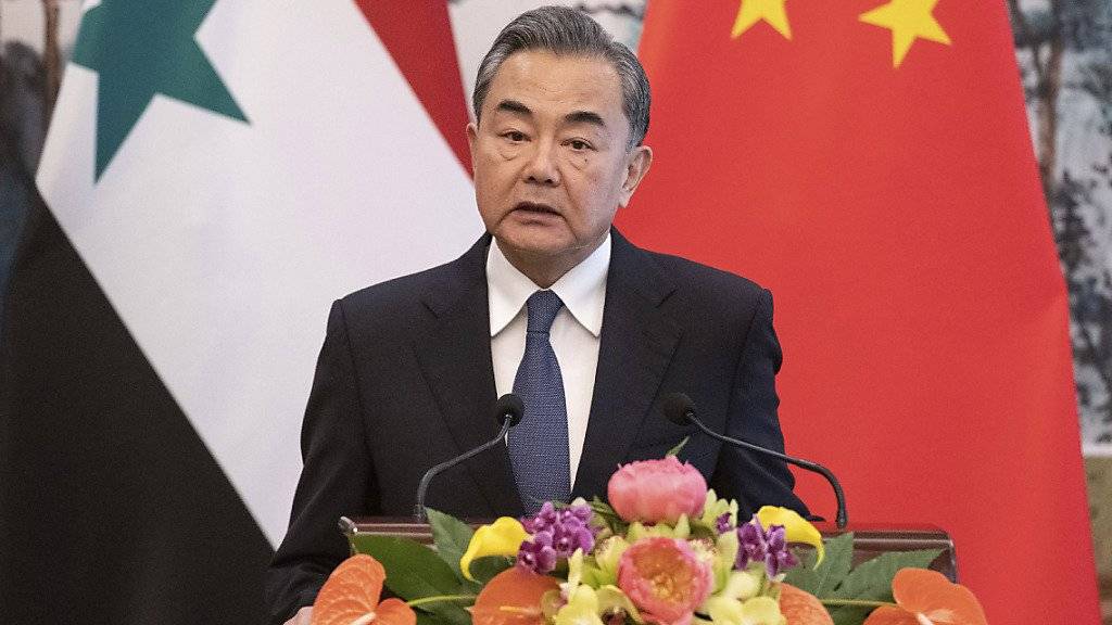 Der chinesische Aussenminister Wang Yi hat mit Blick auf die von den USA angekündigte Entsendung von weiteren tausend Soldaten in die Golfregion gewarnt, es dürfe keine «Pandora-Büchse» geöffnet werden.