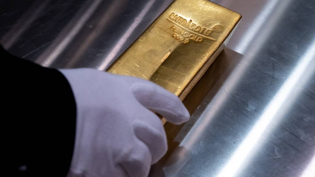 Im neuen Jahr hat sich Gold hauptsächlich wegen der vielen geopolitischen Krisenherde wie der sich zuspitzenden Lage im Iran bereits um mehr als acht Prozent verteuert. (Archivbild)