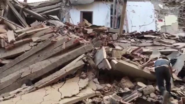 Über 70 Erdbeben-Tote in Italien