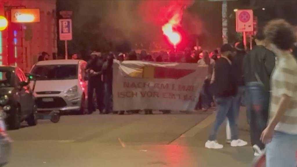 Polizei geht gegen Links-Chaoten vor