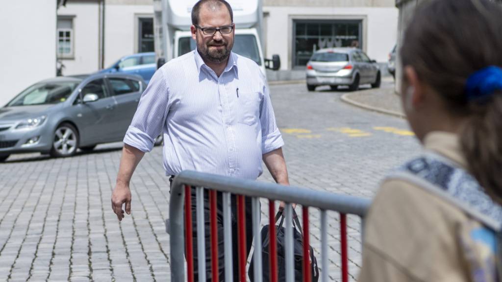 Das Bezirksgericht Zürich hat den Schwyer SVP-Kantonsrat Bernhard Diethelm am Montag teilweise schuldig gesprochen. (Archivbild)