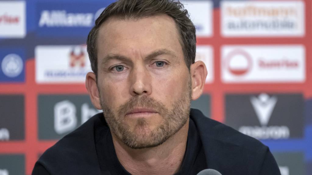 Basels Trainer Stephan Lichtsteiner erhielt Verstärkung für den Flügel