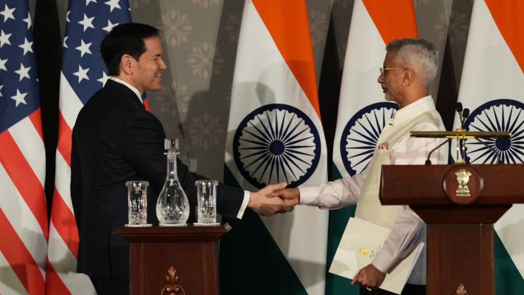 US-Außenminister Marco Rubio (l) und der indische Außenminister Subrahmanyam Jaishankar. Foto: Manish Swarup/AP/dpa