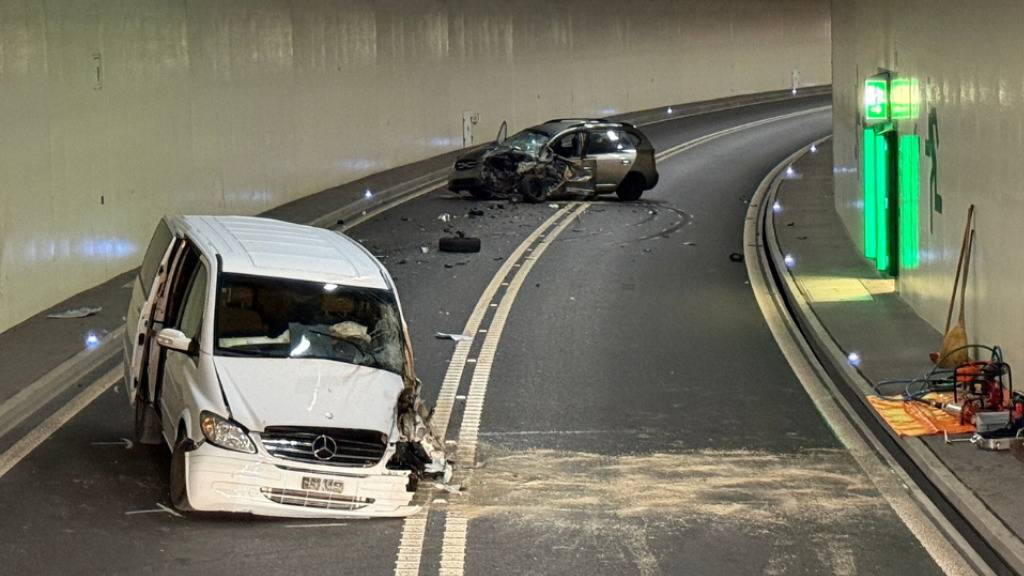 Der Tunnel war nach dem Unfall mehrere Stunden gesperrt.