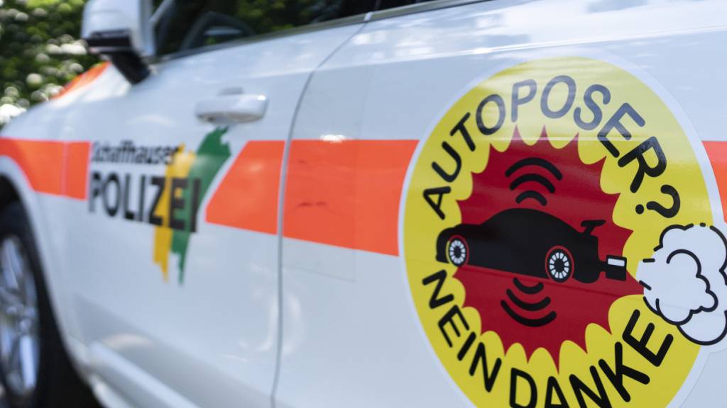 55-jähriger Fussgänger wird auf Schaffhauser Parkplatz angefahren