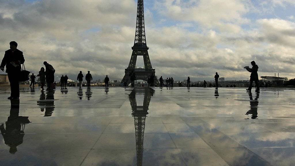 Im ersten Halbjahr sind wieder mehr Touristen nach Paris gereist. (Symbolbild)