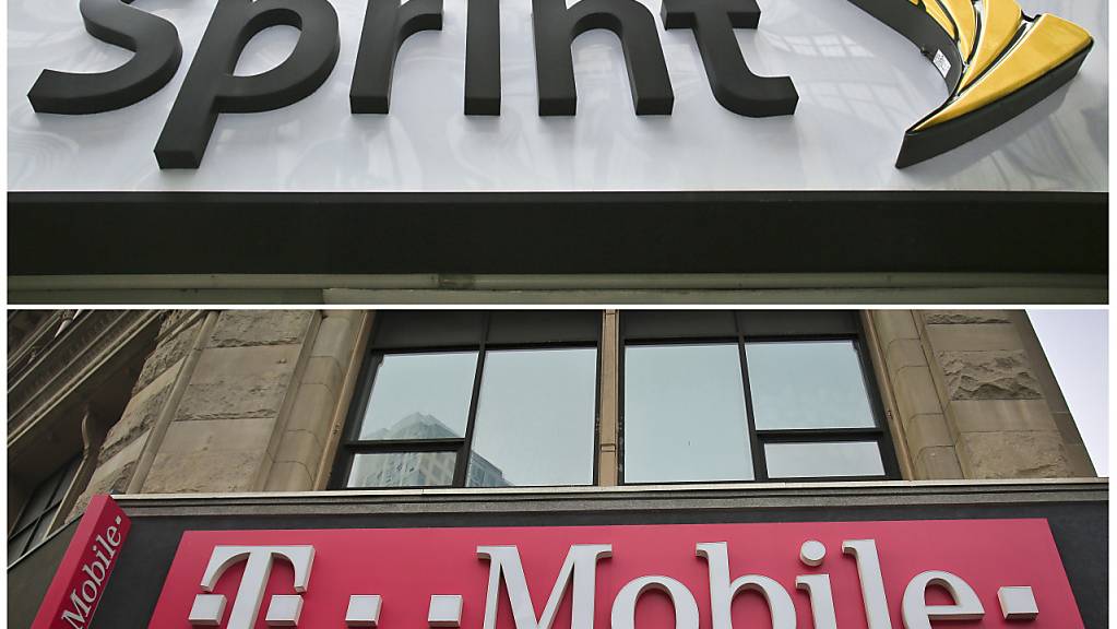 Eine Tochtergesellschaft der Deutschen Telekom, T-Mobile US, und die Firma Sprint sind bei ihrer Fusion in den USA wieder ein Stück vorangekommen. (Archivbild)