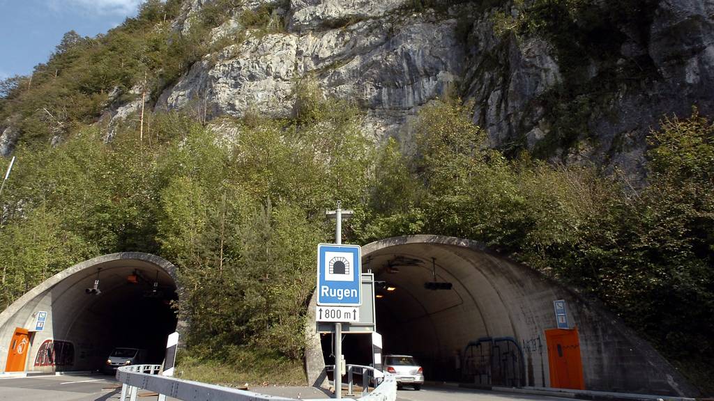 Rugentunnel auf der A8 bei Interlaken.