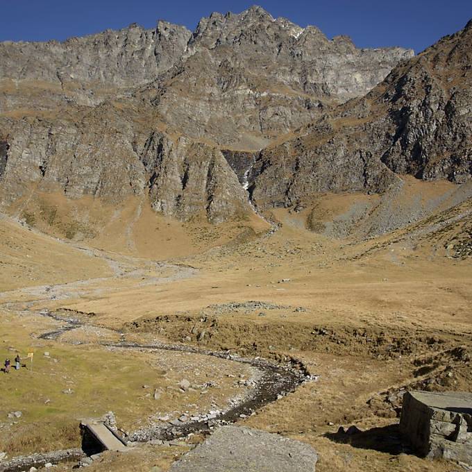 Zu Fuss den Zustand der Alpenlandschaft erkunden