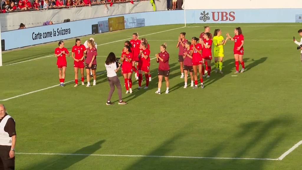 Fans und Spielerinnen freuen sich über gelungene EM-Hauptprobe der Frauen-Nati