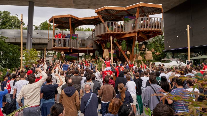 Erlebe die Fussball-WM live im Sihlcity Sommergarten