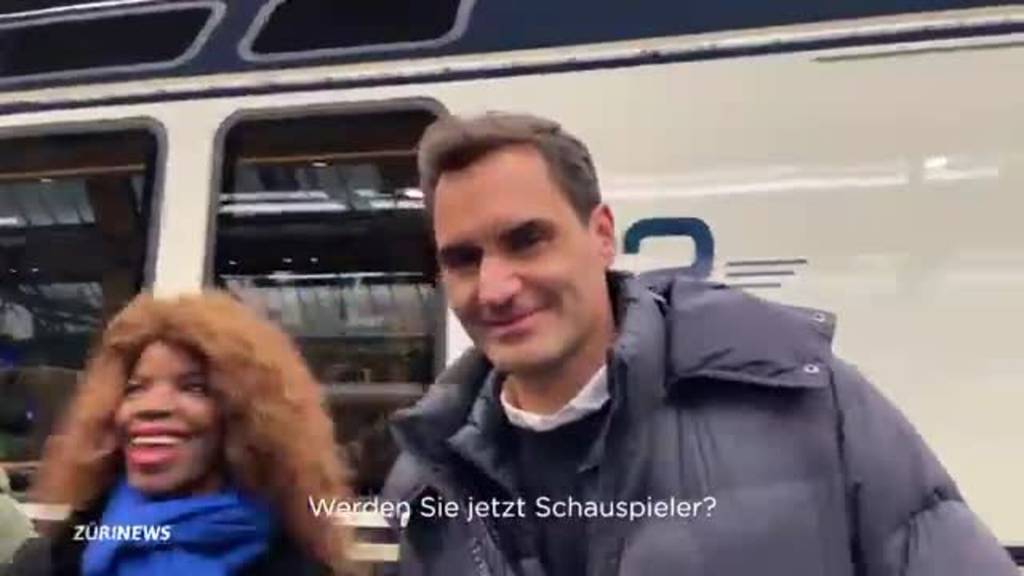 Mitten unter Pendler: Roger Federer dreht Werbesport im HB Zürich