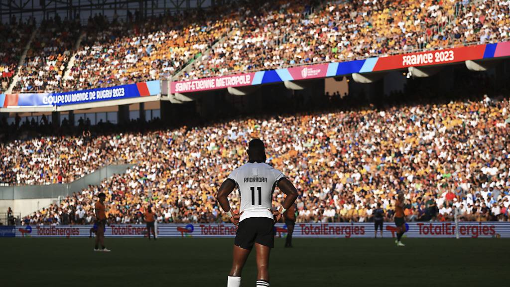 Center Semi Radradra und die Fans der Fidschi-Inseln träumen an der WM in Frankreich vom ganz grossen Wurf