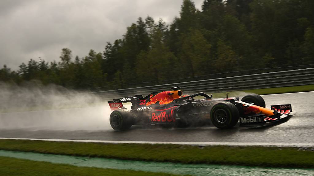 Max Verstappen war im Qualifying bei schwierigsten Bedingungen in Francorchamps der Schnellste
