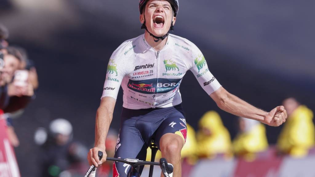 Giulio Pellizzari feiert am Alto del Morredero seinen ersten Sieg als Profi