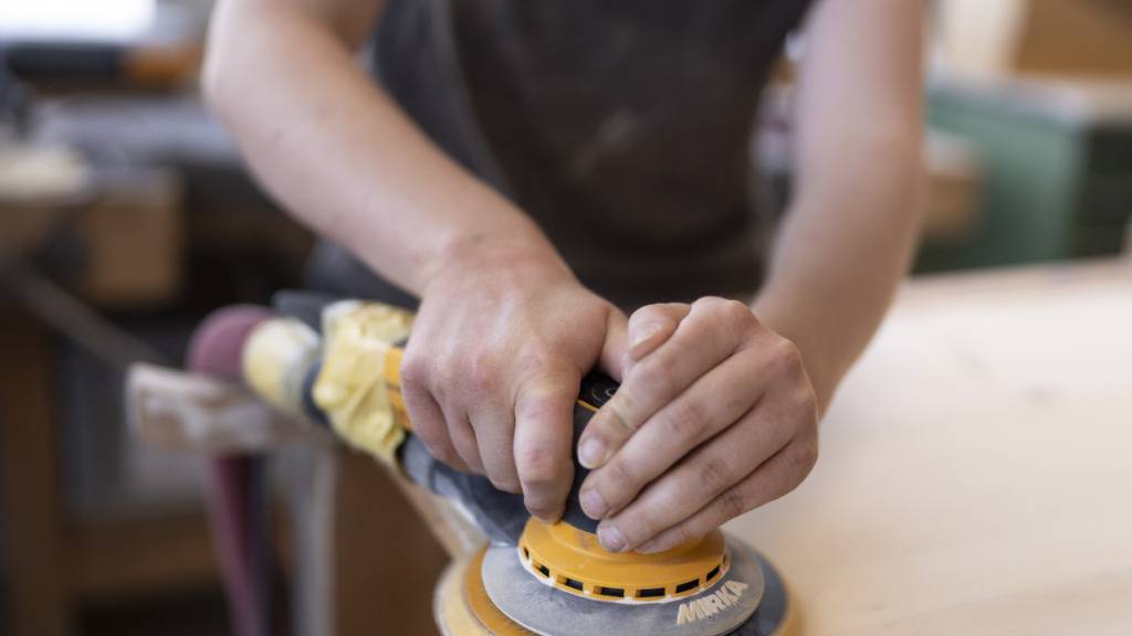 Der Schreinerverband Kanton St.Gallen zentralisiert die Ausbildung. (Symbolbild)