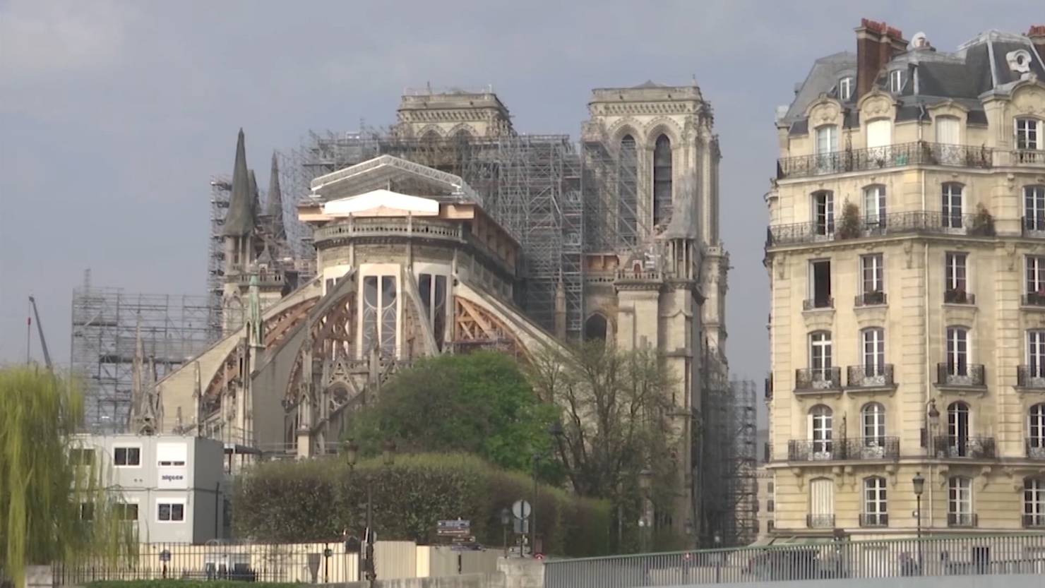 NotreDame de Paris Ein Jahr nach dem Feuer steht die