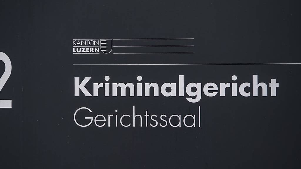 Luzerner Kriminalgericht spricht 59-jährigen Anwalt schuldig