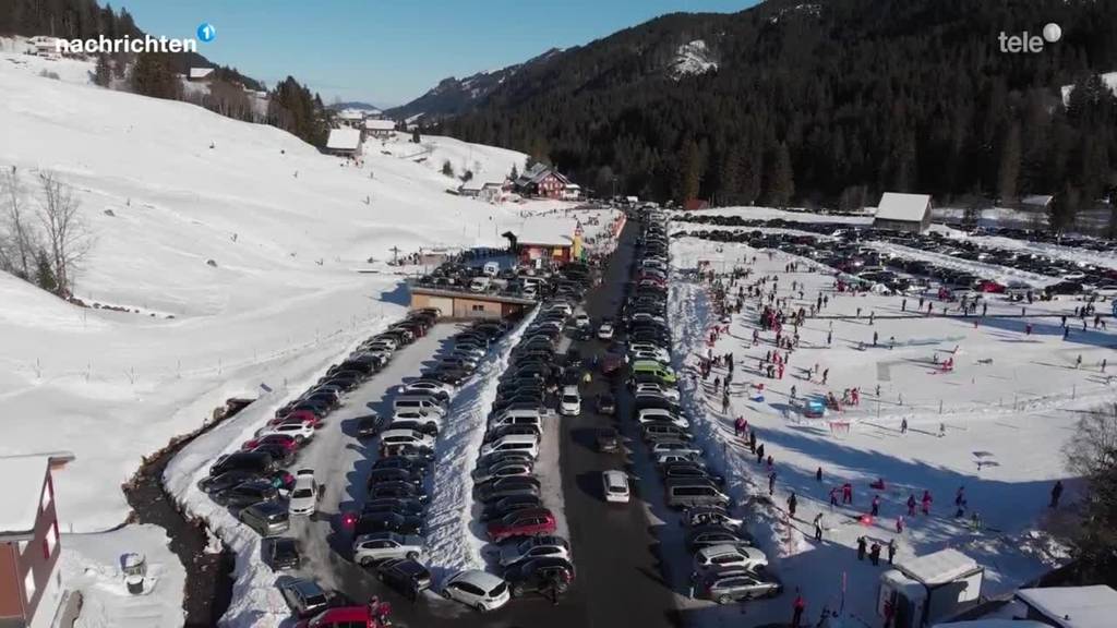 Trotz Omikron: Ansturm auf Zentralschweizer Skigebiete