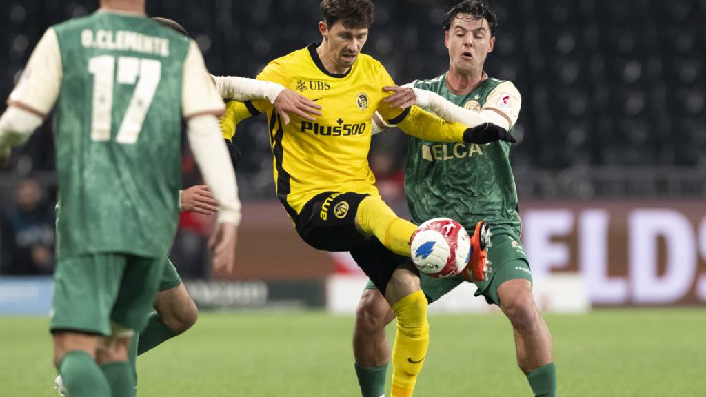 Von den Young Boys, hier mit Christian Fassnacht, ist nach dem 2:6-Debakel unter der Woche gegen GC eine Reaktion gefordert