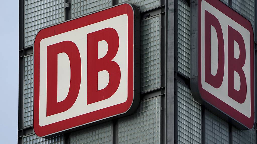 Die Deutsche Bahn will ab dem Betriebsstart am Samstag nach dem dreitägigen Lokführerstreik wieder gemäss dem normalen Fahrplan unterwegs sein. (Archivbild)