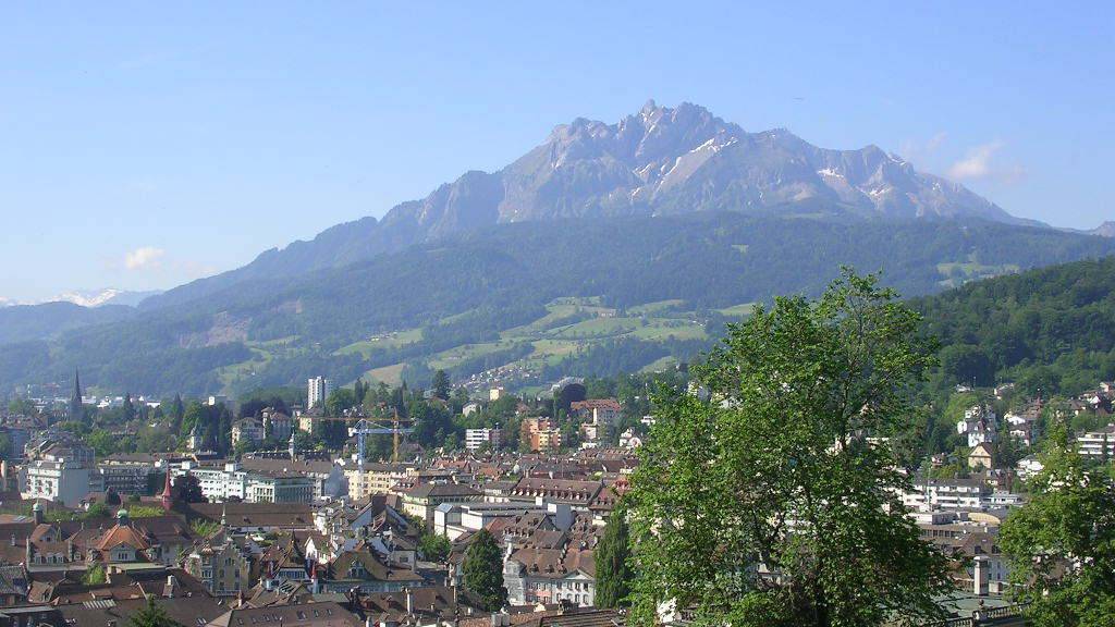 600 Reise-Experten in Luzern zu Gast