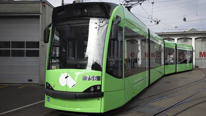 «Die EURO 2025 hat mit dem Tram ein Gesicht in Bern»