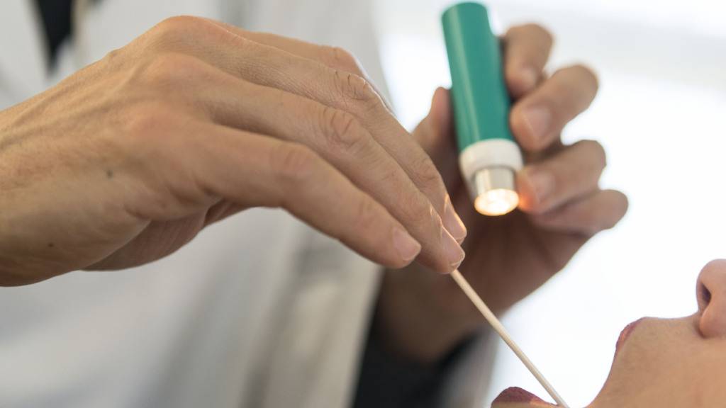 Der Urner Erziehungsrat plant die Einführung einer Fachperson Schulgesundheit, um die Arztpraxen und Schulen zu entlasten. (Symbolbild)