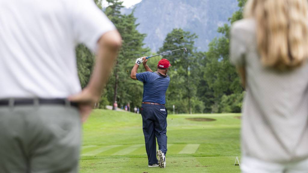 Golf als Breitensport? Das sieht zumindest die Stadtzürcher FDP so. Sie forderte Massnahmen, um die Driving Range im Dolder zu erhalten, um die Breite zu fördern. (Symbolbild)