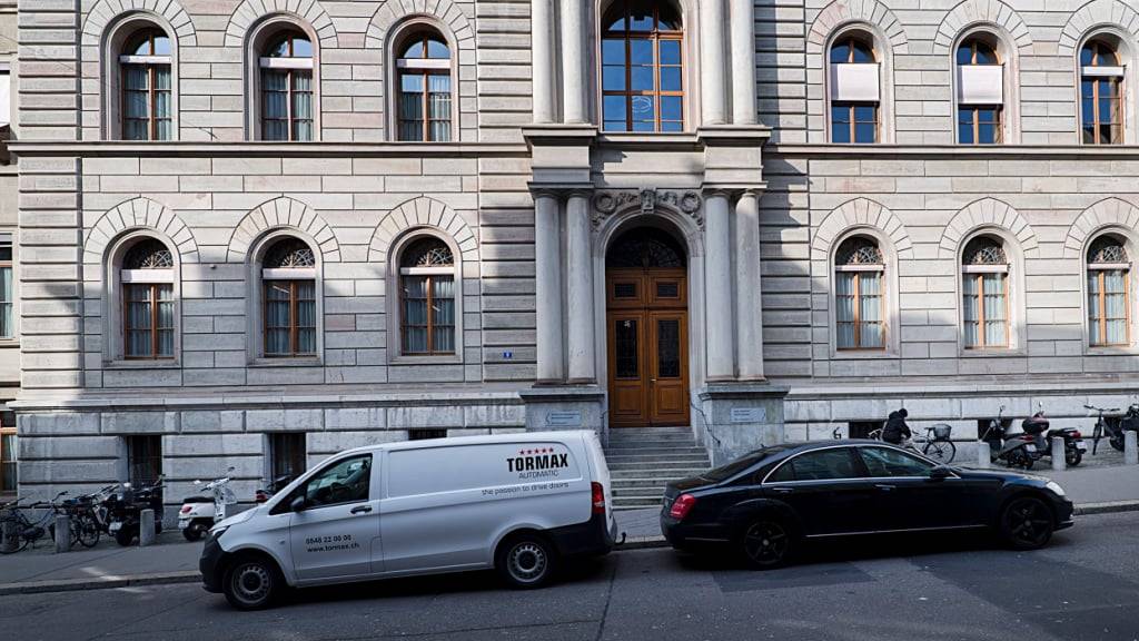 Das Appellationsgericht Basel-Stadt hält am Urteil gegen einen ehemaligen Hells Angel fest. (Archivbild)