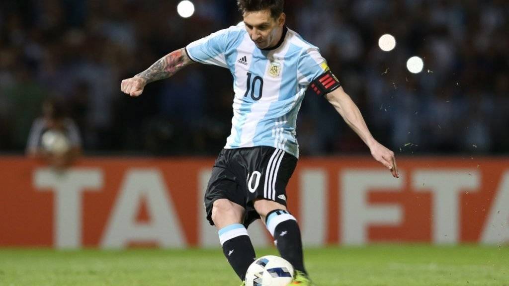 Lionel Messi markiert gegen Bolivien seinen 50. Treffer für Argentinien
