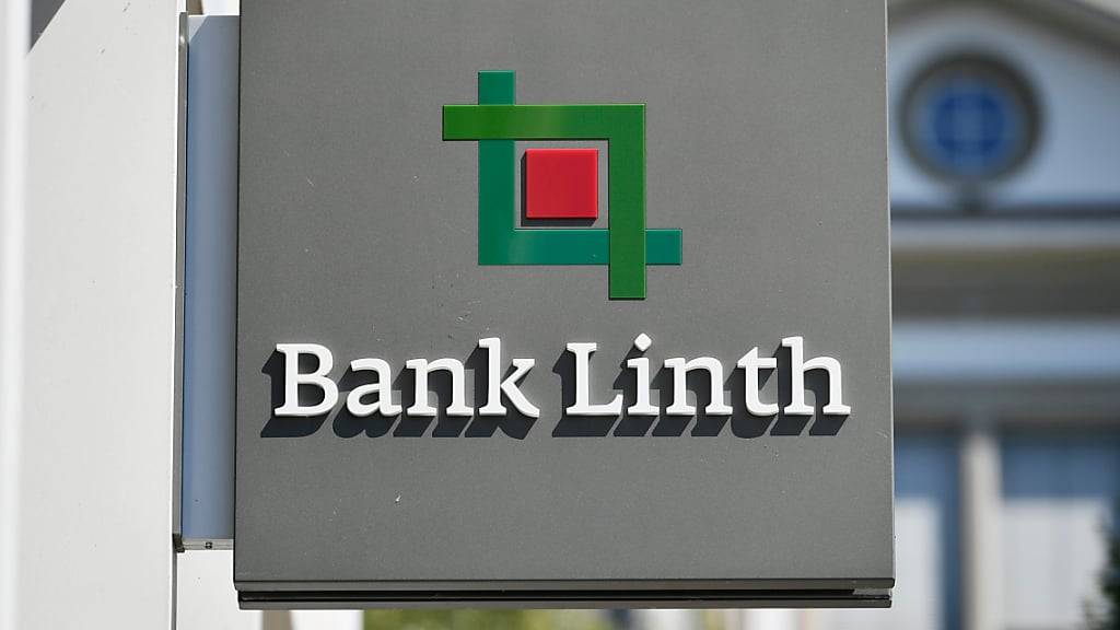 Die Bank Linth LLB AG erwirtschaftete im ersten Halbjahr 2023 einen Gewinn von 16,5 Millionen Franken. Die Liechtensteinische Landesbank (LLB) hatte die Bank Linth mit Sitz in Uznach SG Mitte 2022 vollständig übernommen. Zuvor war die St. Galler Bank eine 75-prozentige Tochter der LLB.