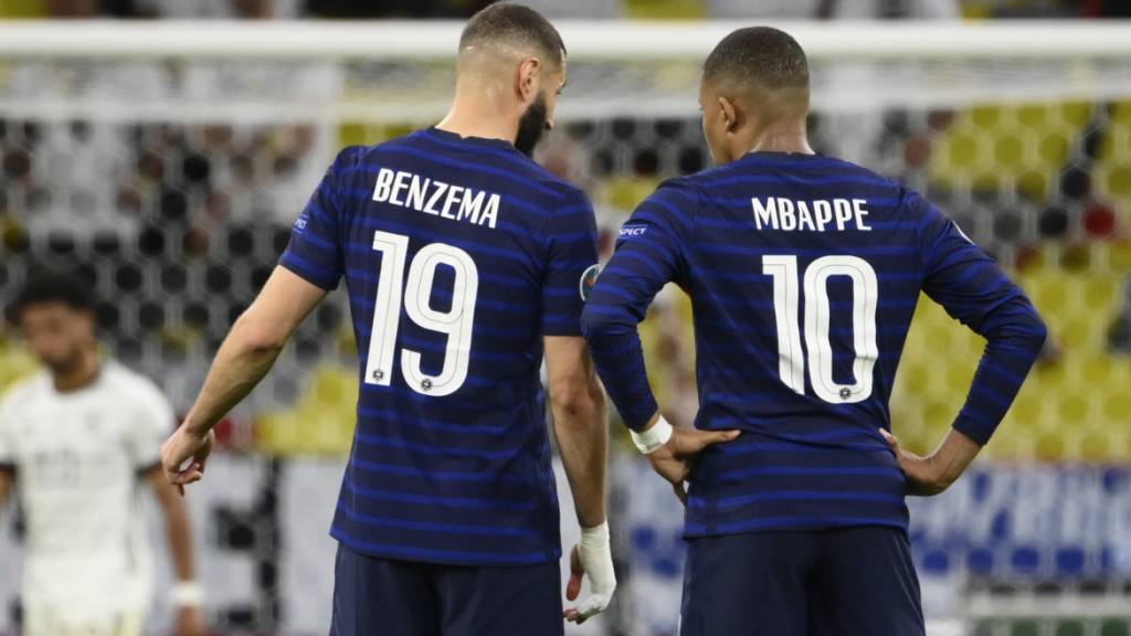 Vom Sturm um Karim Benzema und Kylian Mbappé wird in Frankreich mehr erwartet