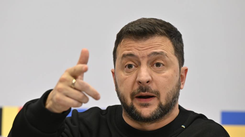 Wolodymyr Selenskyj sieht Fortschritte bei den Angriffsoperationen. Foto: Eric Lalmand/Belga/dpa