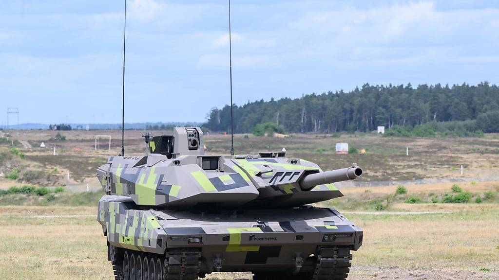 In der europäischen Rüstungsindustrie entsteht ein neues Schwergewicht zum Bau von Kampfpanzern. Der deutsche Rüstungskonzern Rheinmetall und die italienische Waffenschmiede Leonardo haben ein gemeinsamen Unternehmens gegründet. (Im Bild der Kampfpanzer Panther KF51 von Rheinmetall)