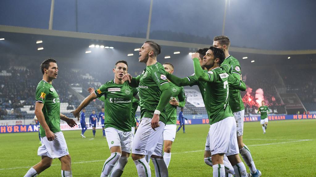 Der FC St.Gallen könnte schon bald auf mehr Gegner in der Liga treffen.