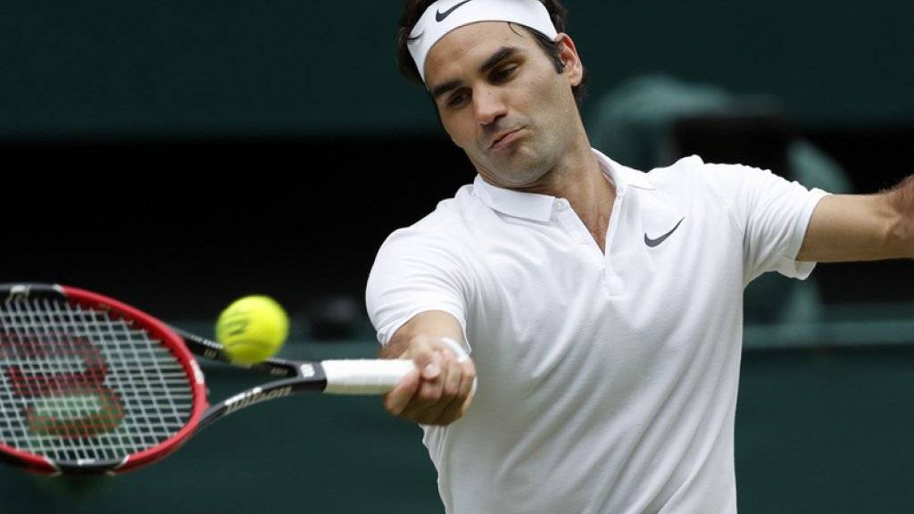 Roger Federer hat sich mit seinem Tennisschläger auch ins Reich der Spinnen gespielt (Archiv)