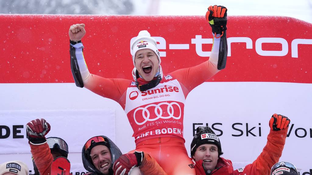 Triumph für Marco Odermatt: Er feiert am Chuenisbärgli seinen dritten Sieg.