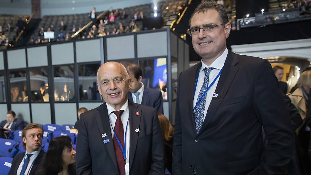 Bundespräsident Maurer und Nationalbank-Chef Jordan nahmen an der Plenarsitzung der IWF-Jahrestagung in Washington teil. (Bild vom 18. Oktober)