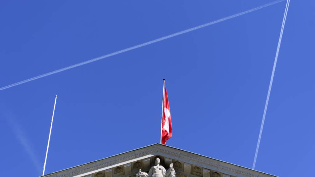 Ein in Winterthur wohnhafter Mann wollte mit seinen Betrügereien hoch hinaus. (Archivbild)