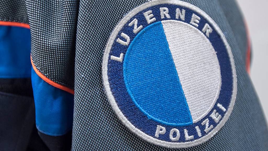 Zeugenaufruf: Luzerner Polizei sucht verletzte Person nach Unfall