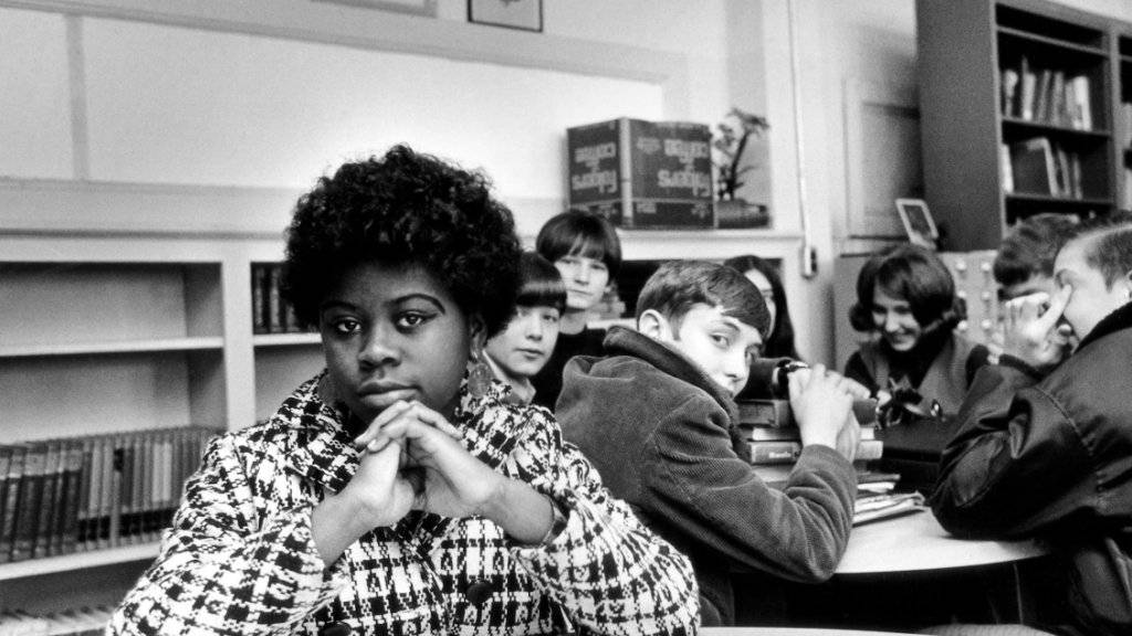 Die Schülerin Linda Brown hat in den USA einst Geschichte bei der Überwindung der Rassendiskriminierung geschrieben - nun ist sie verstorben. (Archivbild)